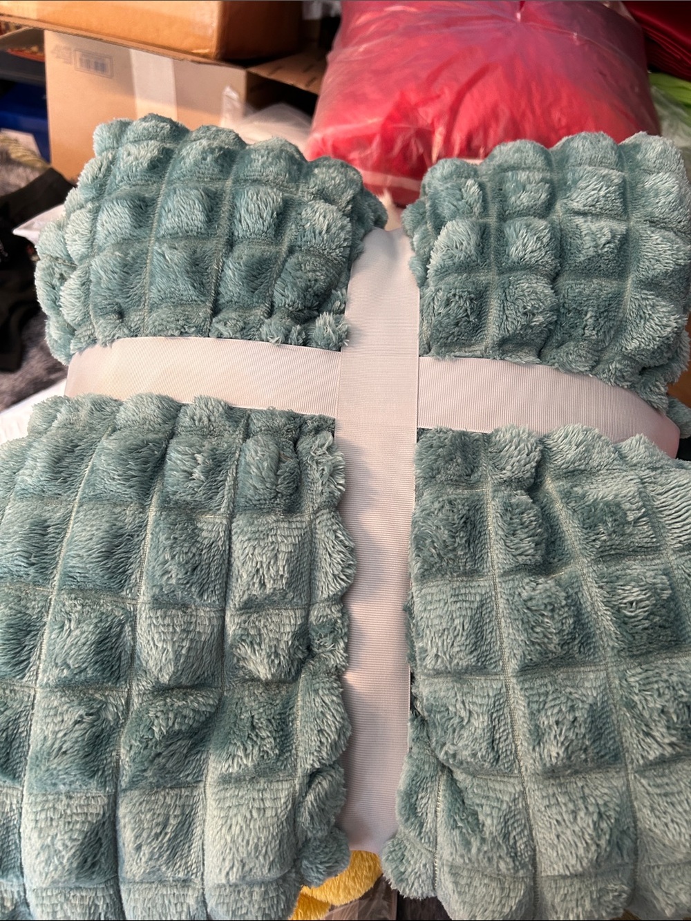 Plush Waffle Throw Blanket - Sage Green